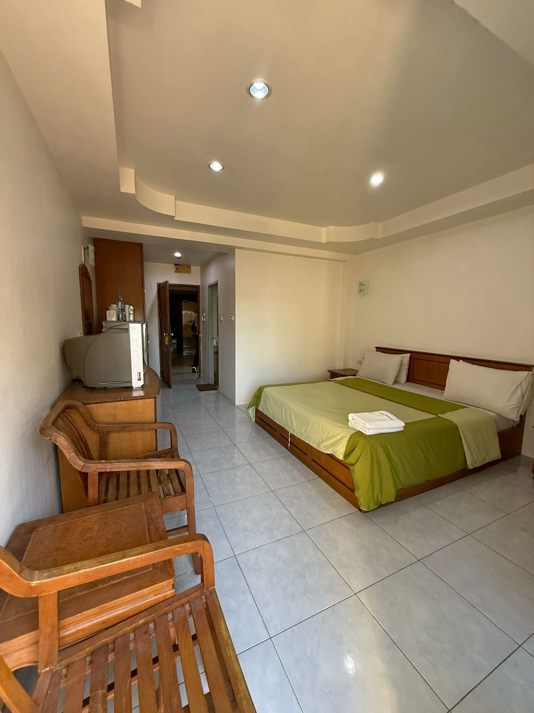 Prime Income-Generating Commercial Building for Sale | Soi Buakhao, Pattaya