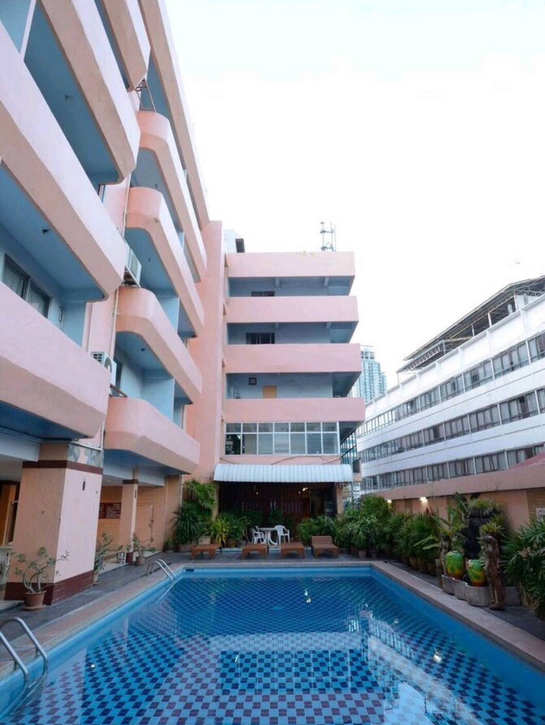 Queen Pattaya Hotel