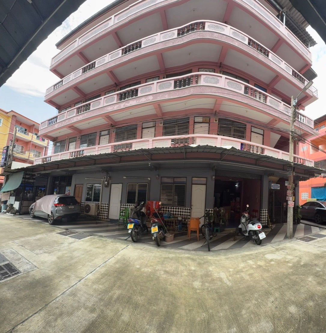 High Income 50-Room Commercial Building for Sale – Soi Buakhao, Pattaya