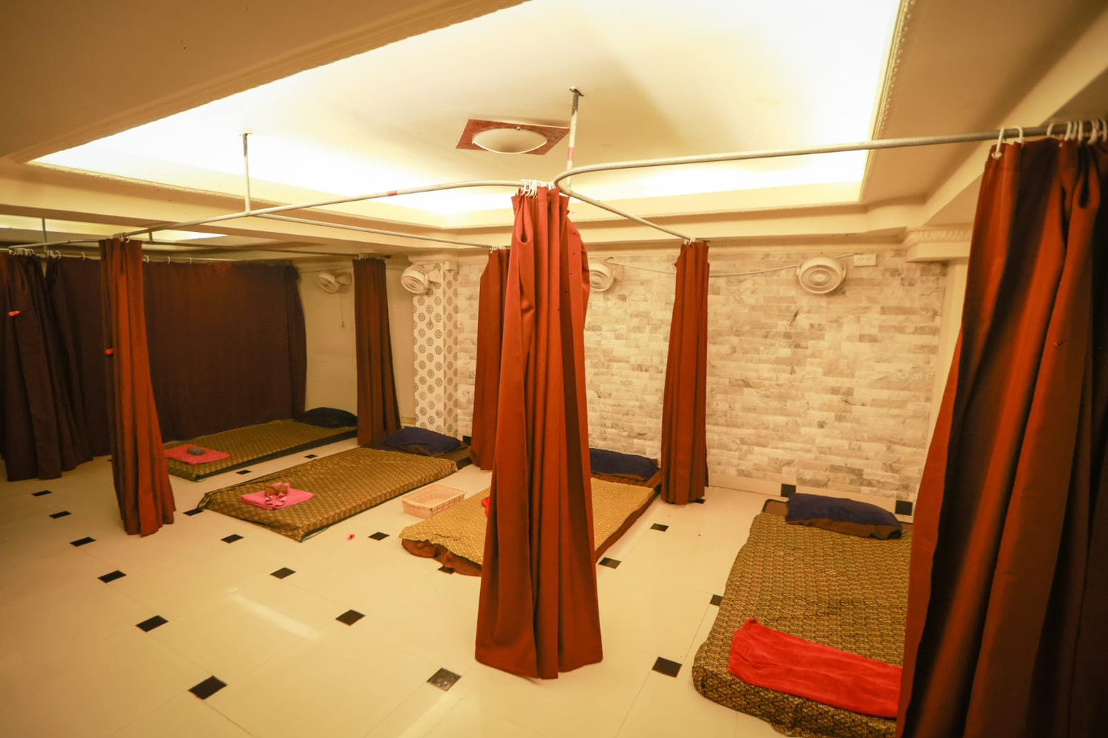 Massage Shop for Takeover – Walking Street / Soi VC