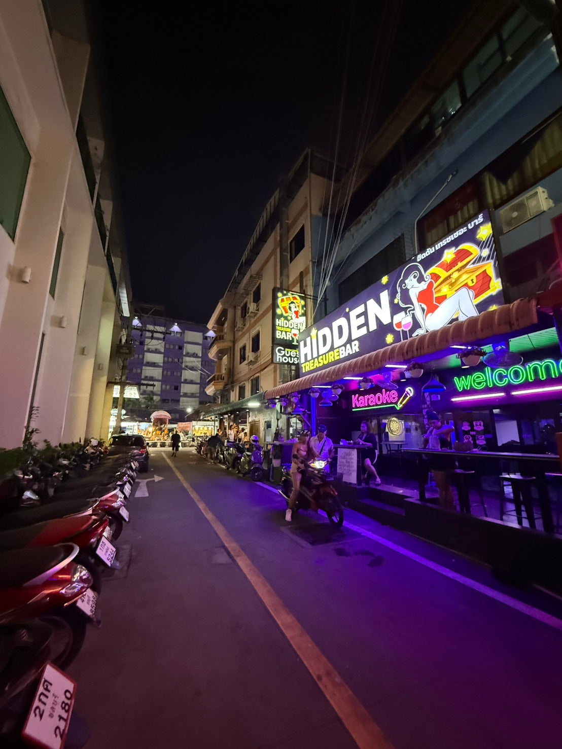 Bar Building for SALE – Soi Buakhao, Pattaya