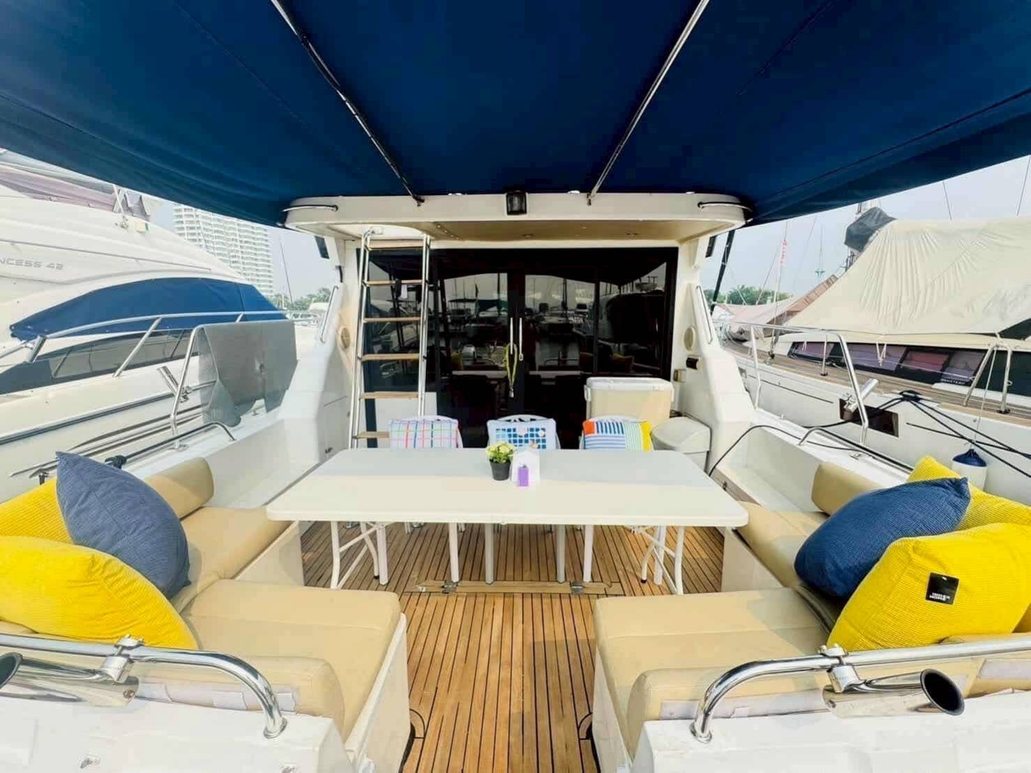 Luxury 44ft Yacht for Sale – Ocean Marina Pattaya