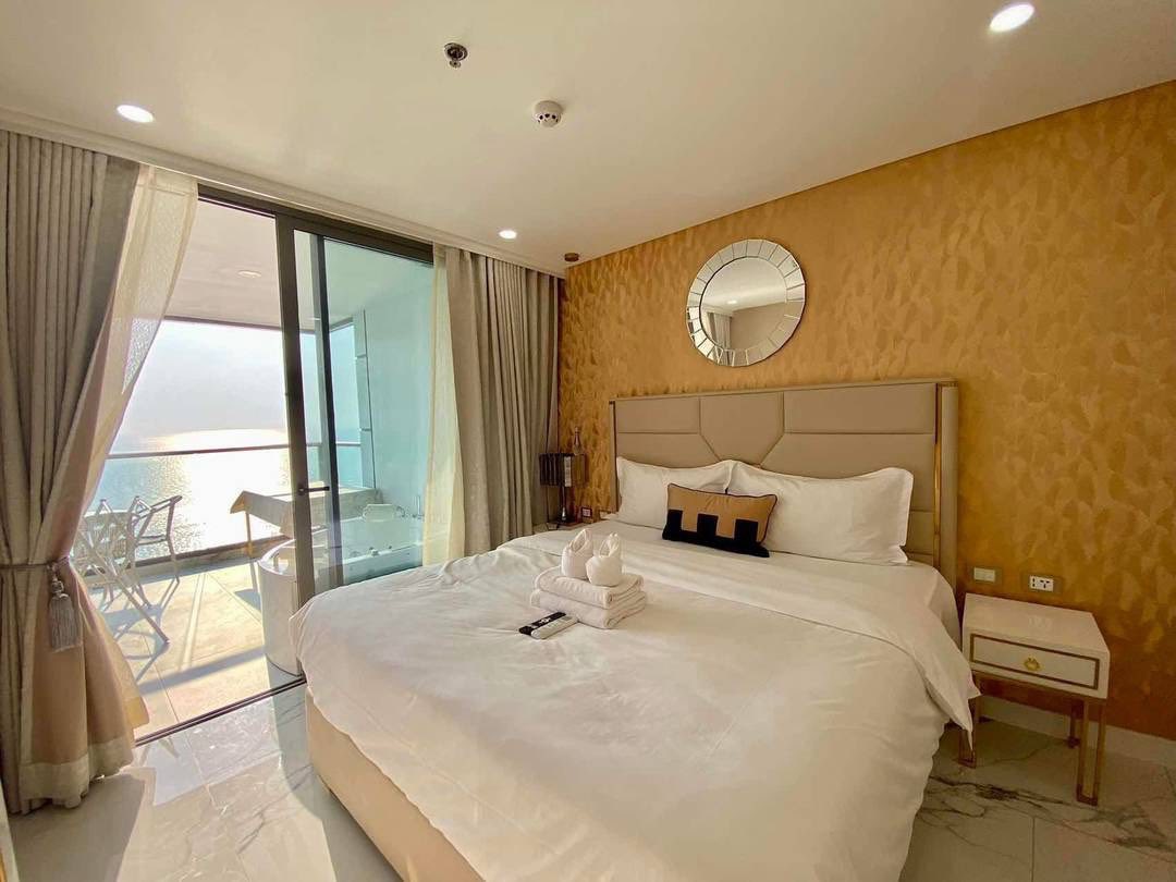 Copacabana Beach Jomtien – 2 Bedroom 65sqm Sea View, 22nd Floor