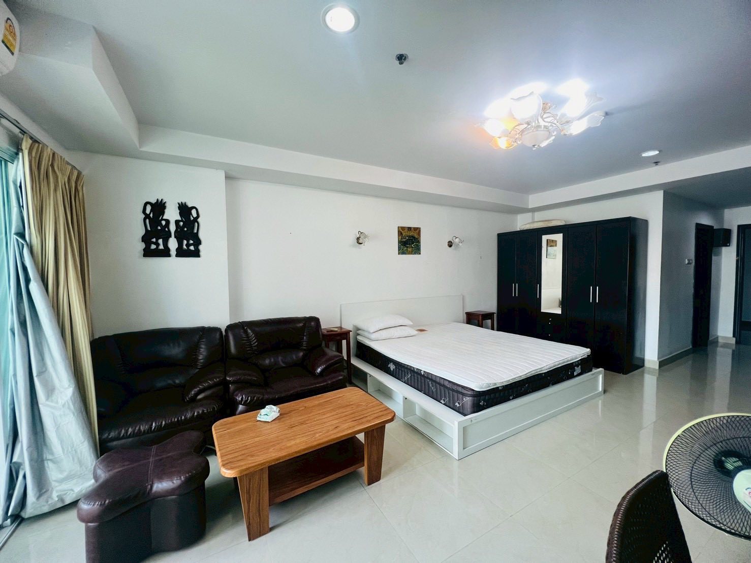 View Talay 6 – Studio 48sqm, 15th Floor Central Side