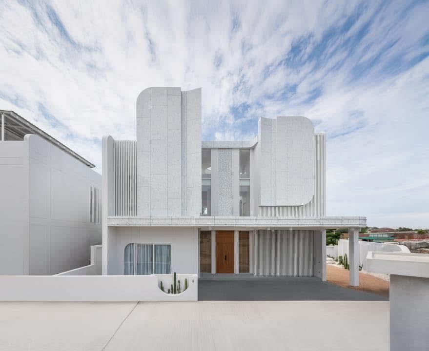 New Pool Villa for Rent – 4 Bedroom Huay Yai