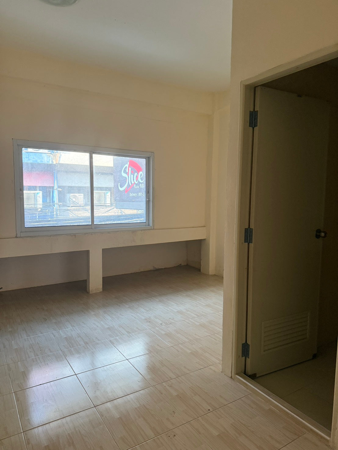 Building for SALE – Pattaya Soi 6