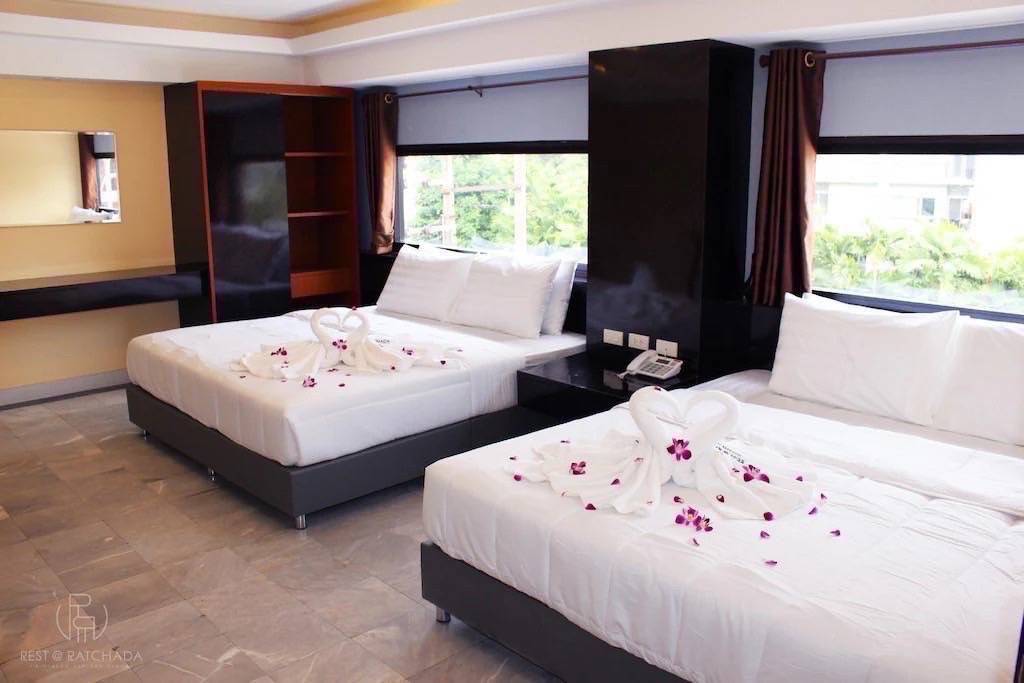 Hotel / Commercial Building for Rent