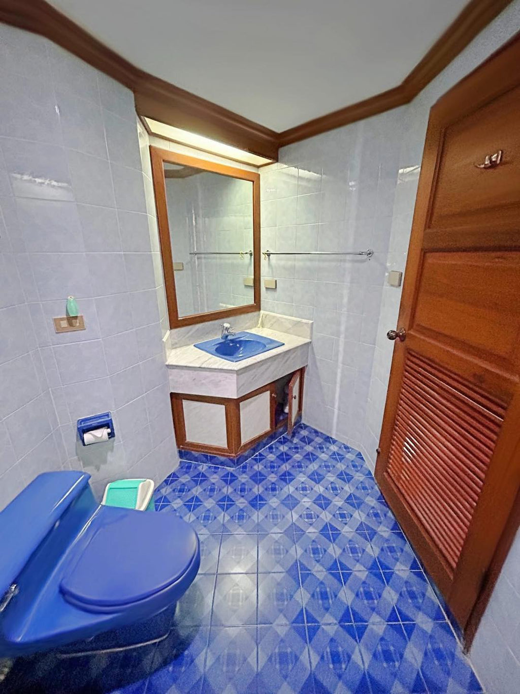 Silver Beach Condominium Wongamat – 2 Bedroom Beachfront Unit