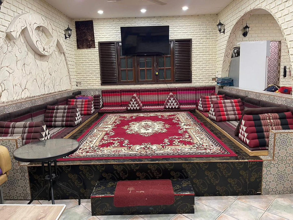 Restaurant for Rent / Takeover – Soi Arab / Soi Yen Sabai