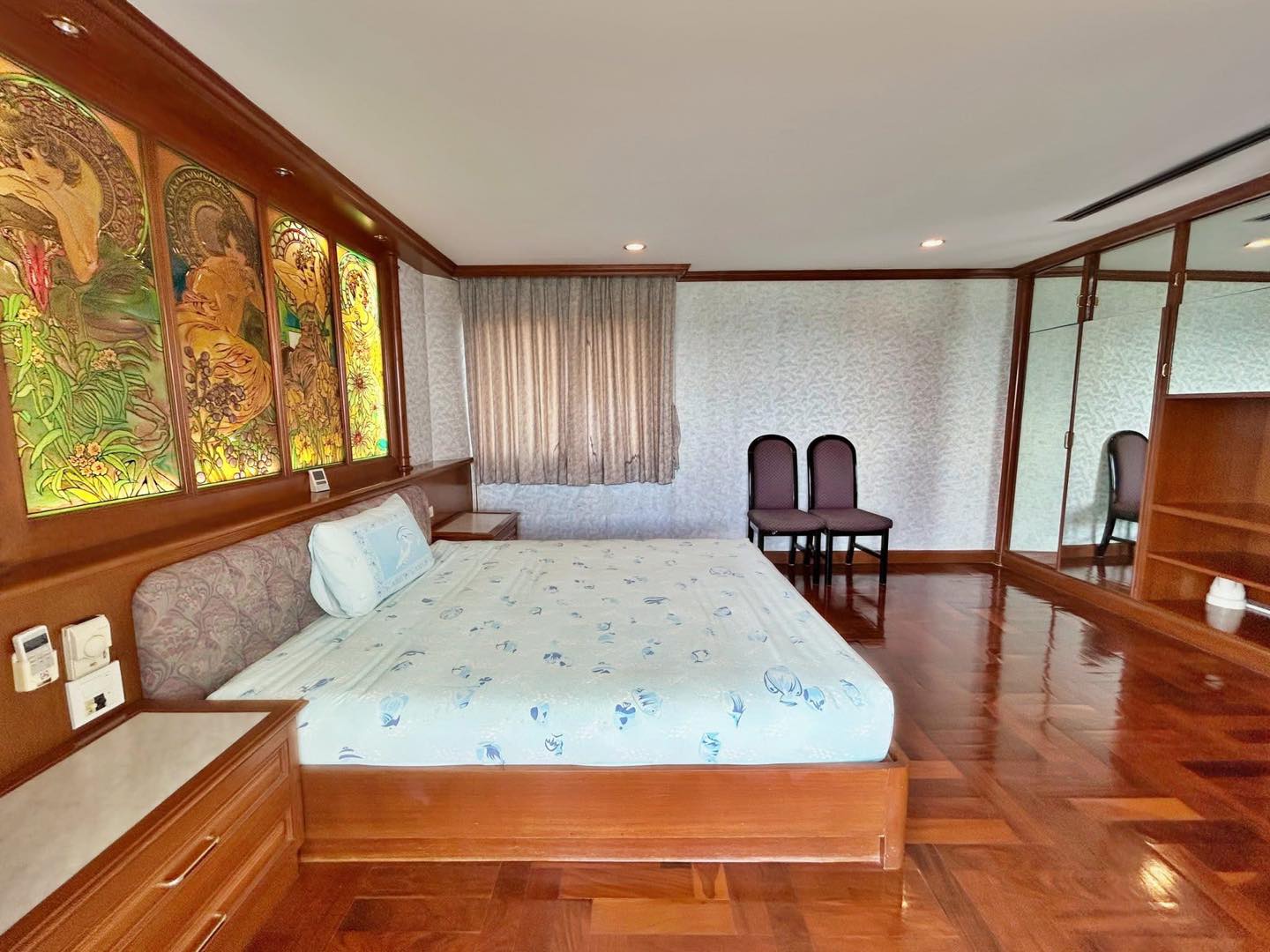 Silver Beach Condominium Wongamat – 2 Bedroom Beachfront Unit