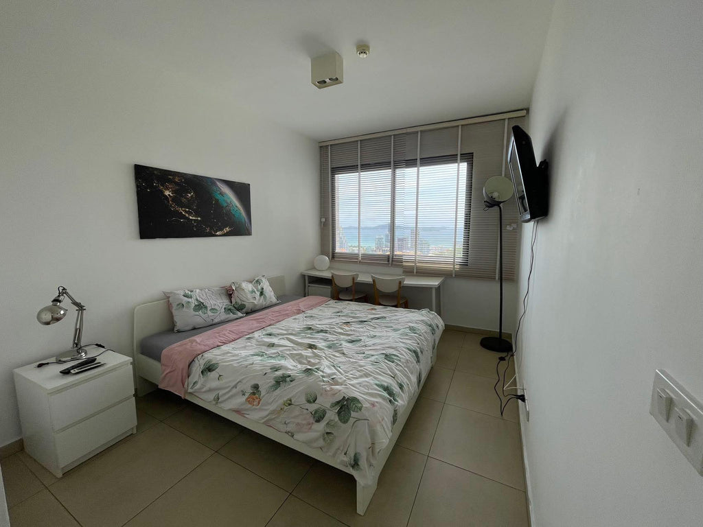 Unixx Pratumnak – 2 Bedroom 56sqm, 38th Floor