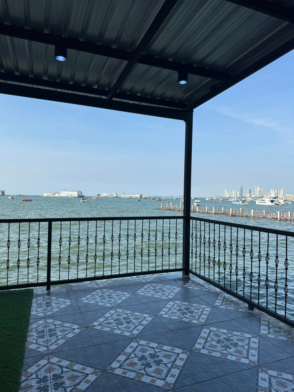 Lounge & Club for Takeover – Walking Street Pattaya