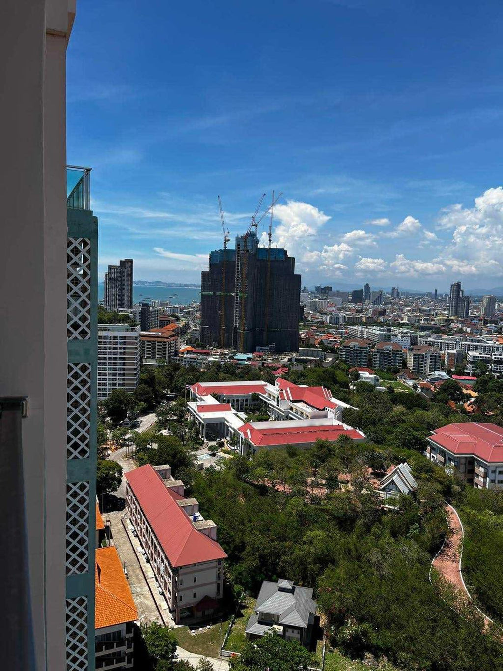 Grand Caribbean Condo – 1 Bedroom 36sqm, Top Floor 28th