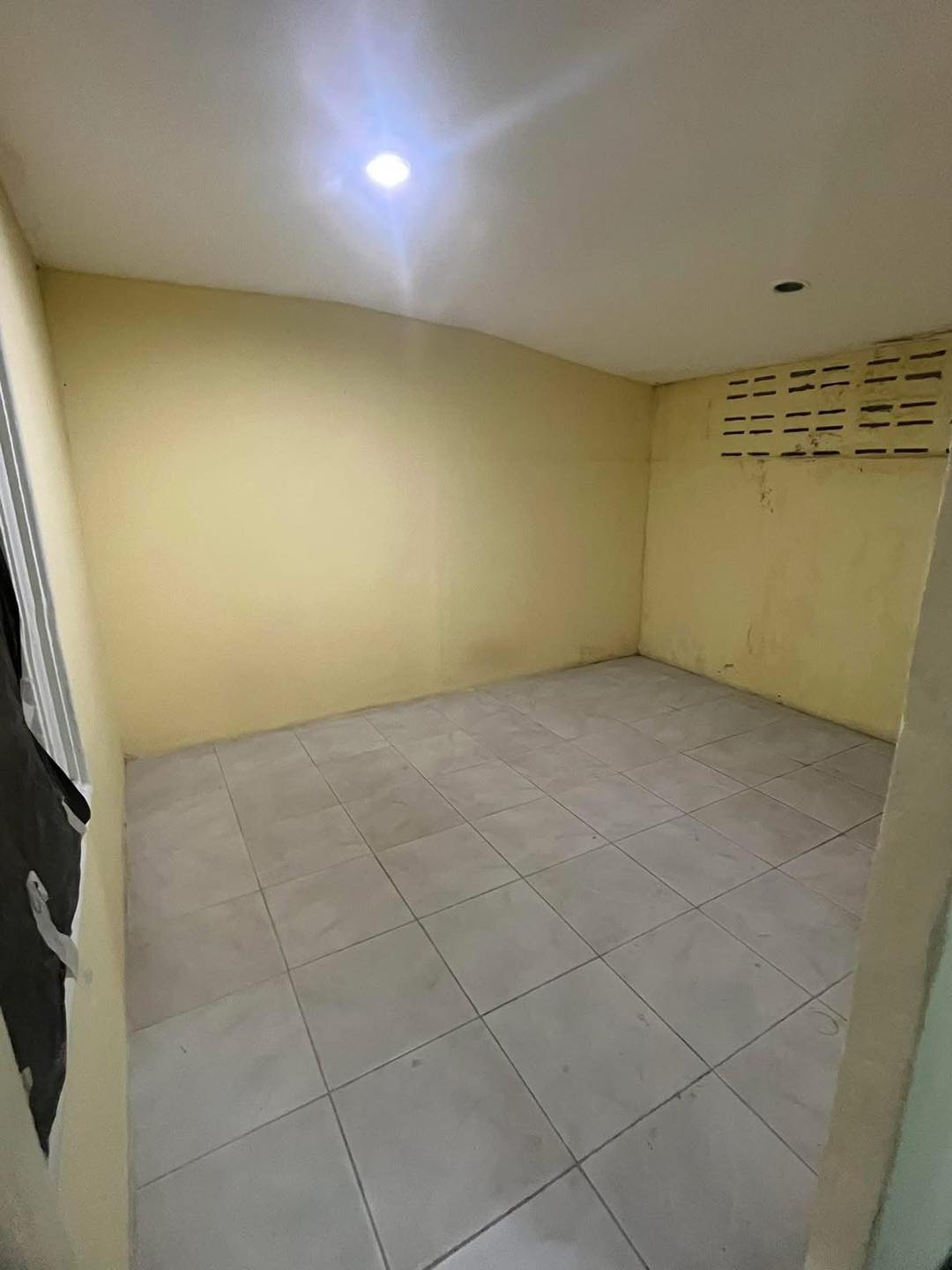 Commercial Building for Rent – 2 Units, 3 Floors, Pattaya 3rd Road