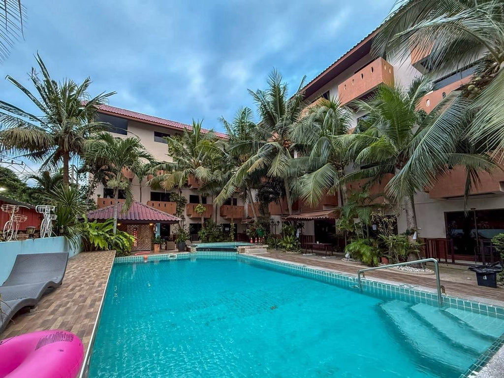 Hotel for Rent – 48 Rooms, Thappraya Pattaya