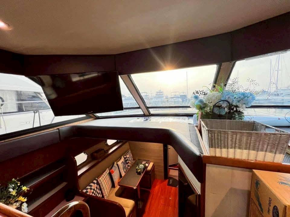Luxury 44ft Yacht for Sale – Ocean Marina Pattaya