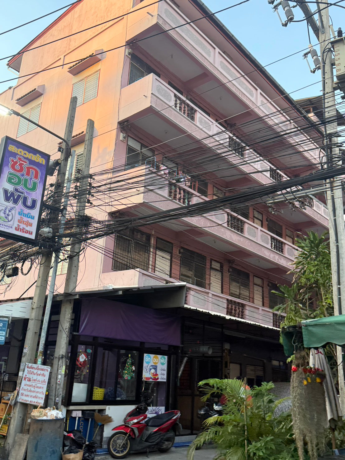 High Income 50-Room Commercial Building for Sale – Soi Buakhao, Pattaya
