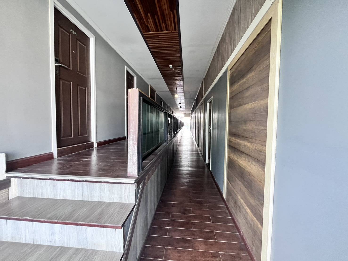 Hotel for Rent – 92 Rooms