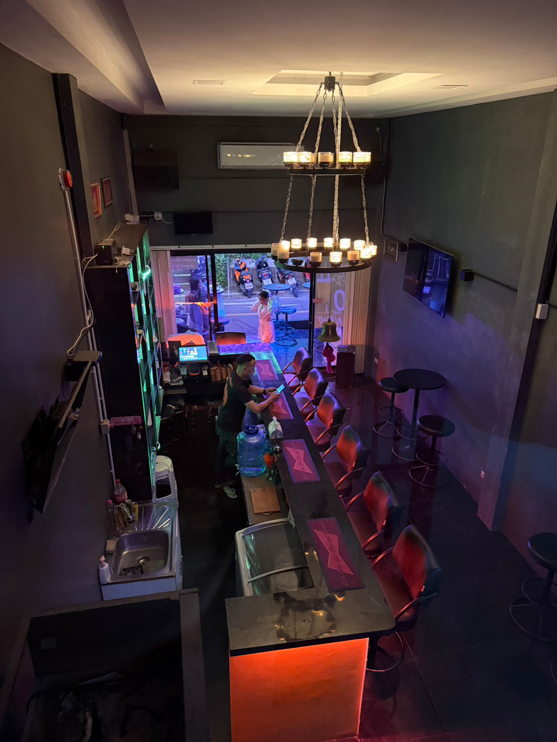 Bar Building for SALE – Soi Buakhao, Pattaya