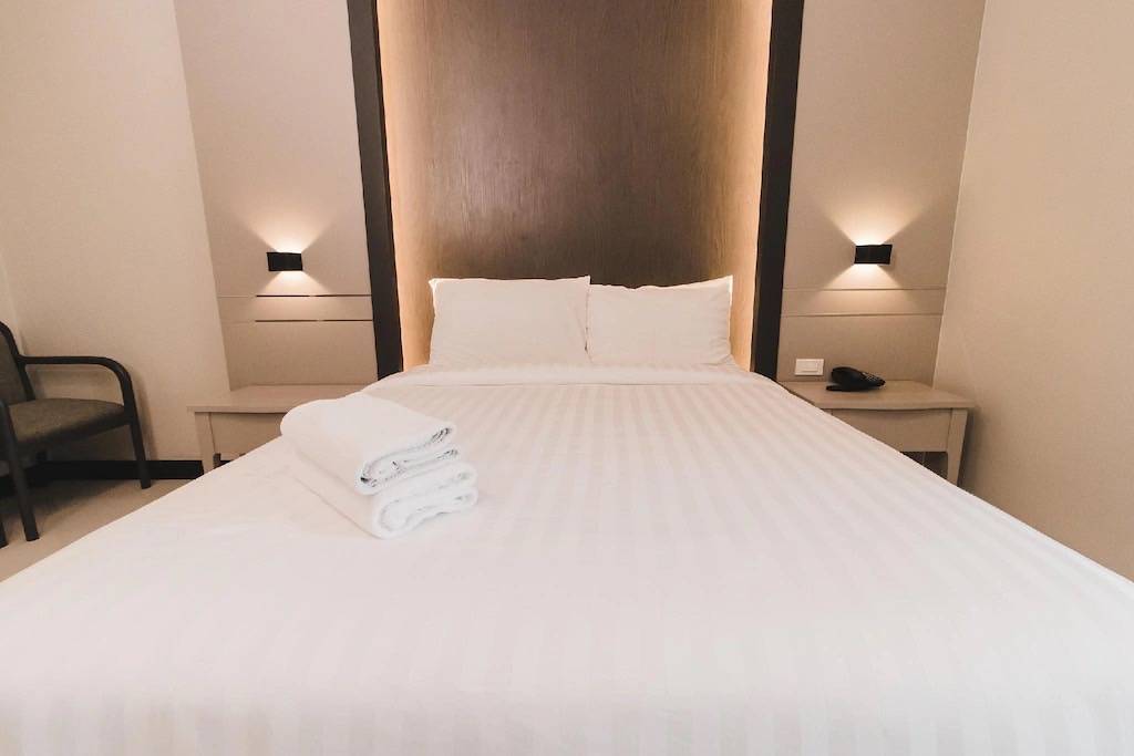 Hotel for Rent – Huai Khwang