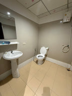 Hotel for Rent – 18 Rooms