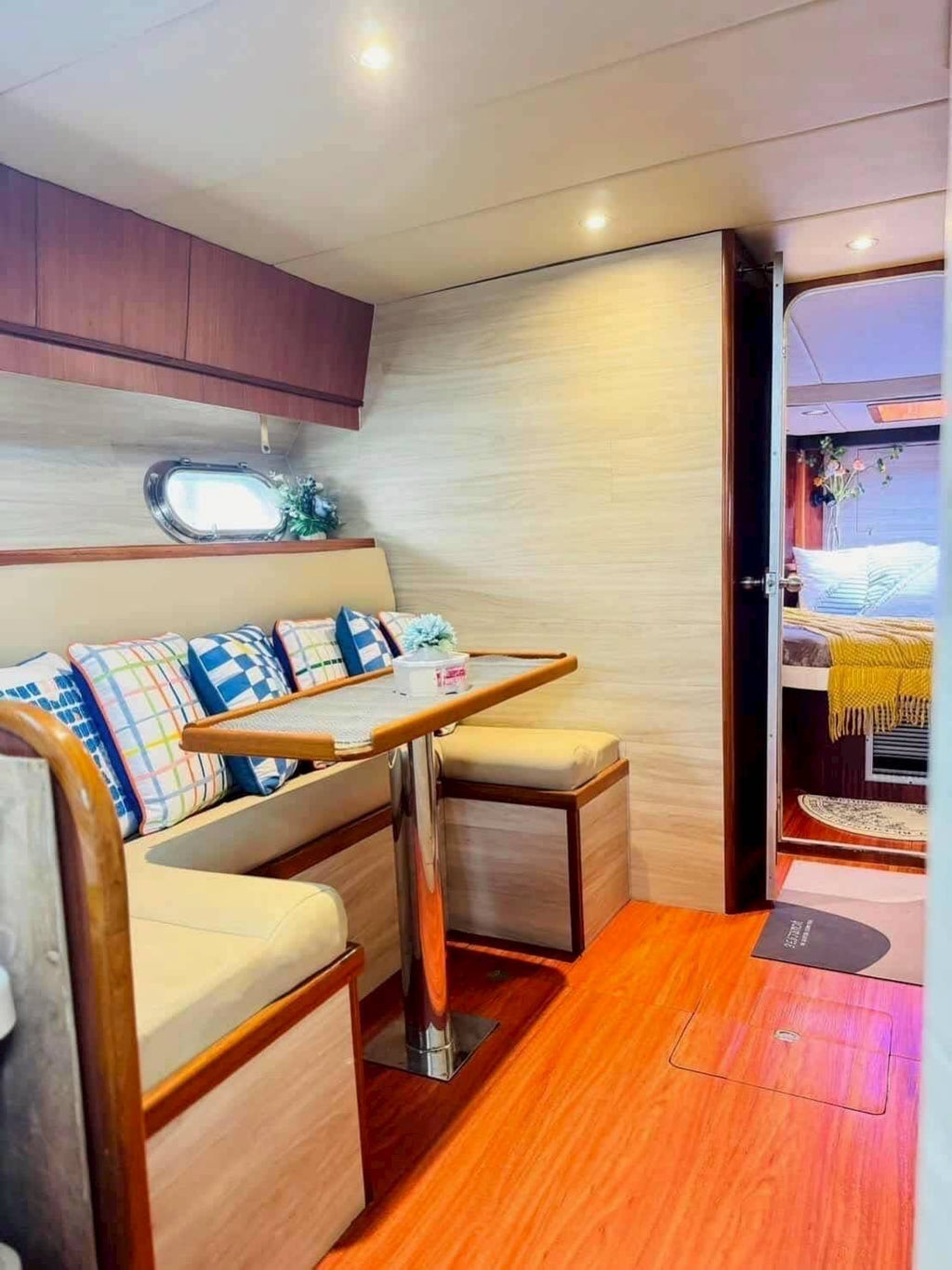 Luxury 44ft Yacht for Sale – Ocean Marina Pattaya