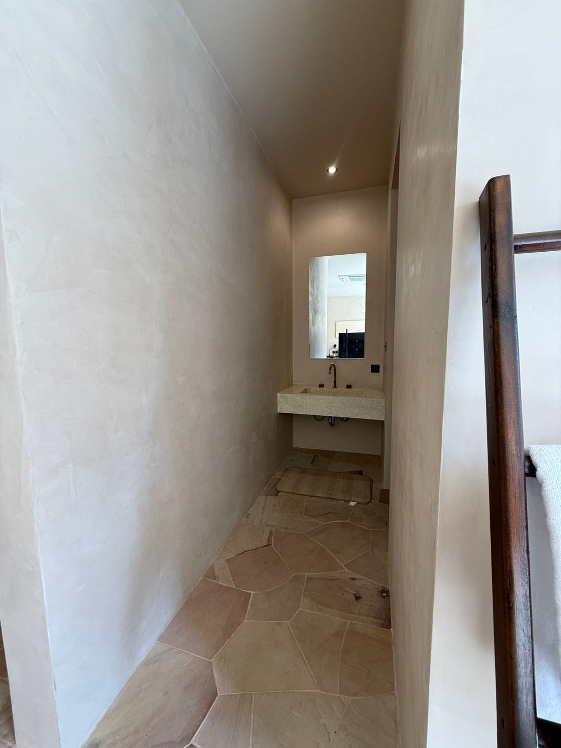 Luxury Pool Villa for SALE — Thappraya Road, Pattaya