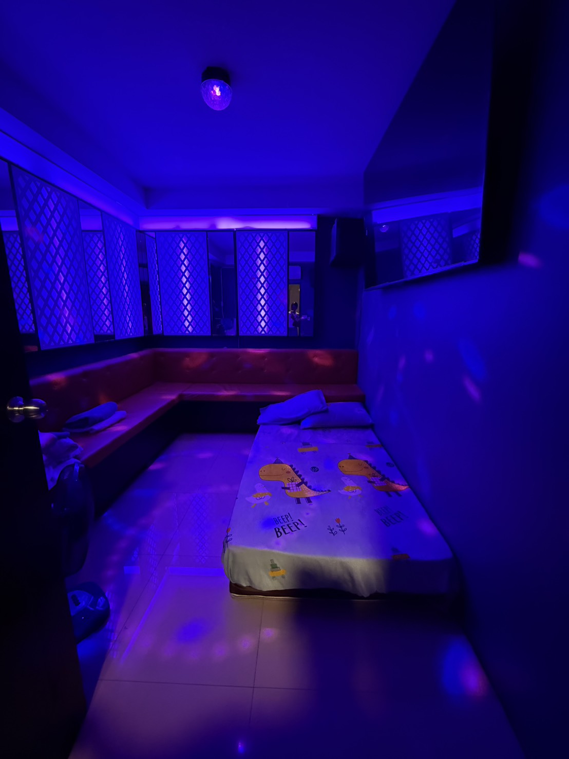 Bar Building for SALE – Soi Buakhao, Pattaya