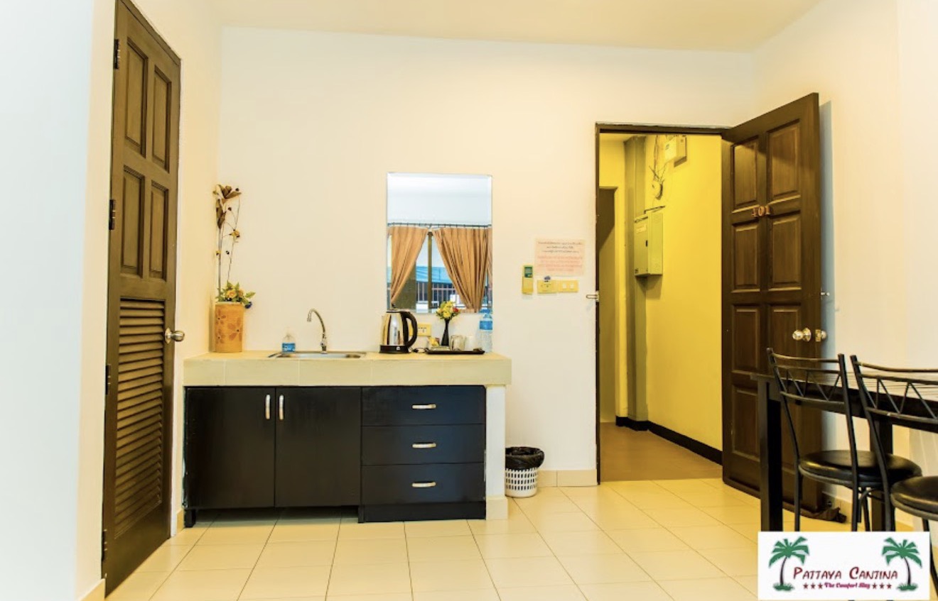 Building for Rent – 23 Rooms + Elevator, South Pattaya