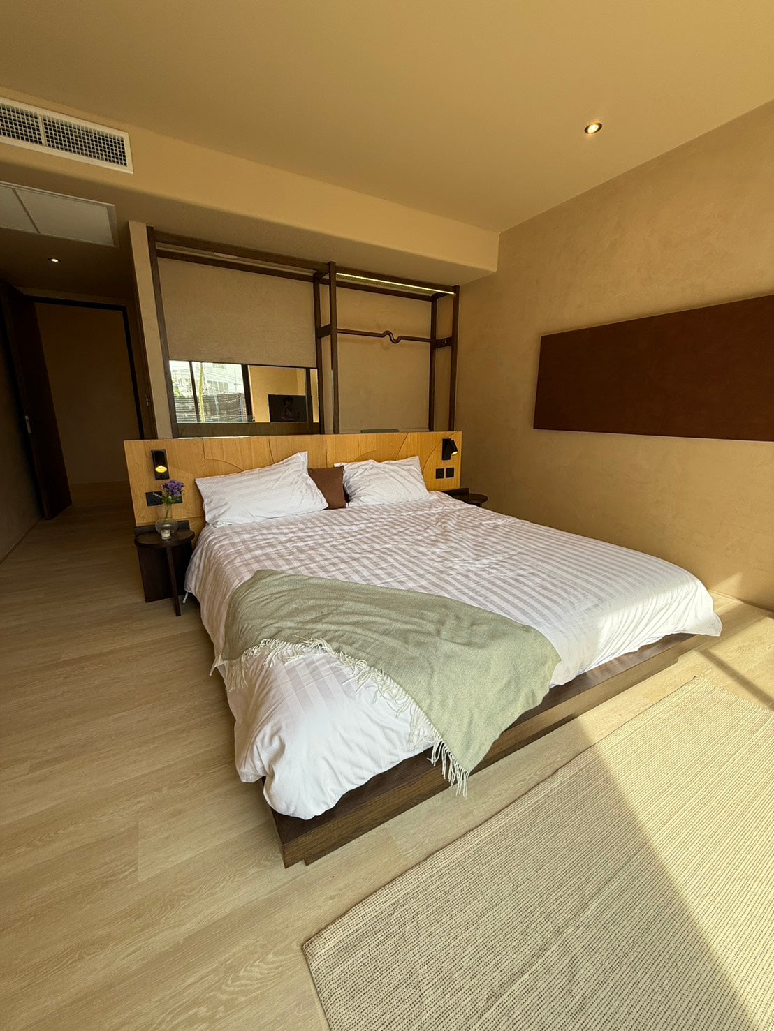 Luxury Pool Villa for SALE — Thappraya Road, Pattaya