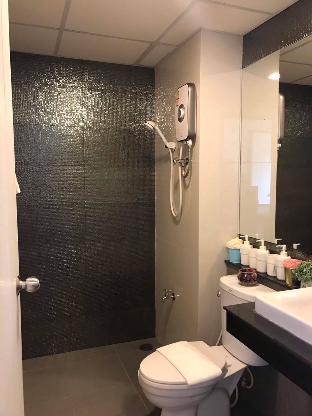 Hotel for Rent in Ratchada - 91 Rooms