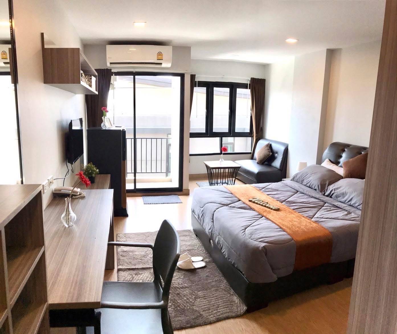 Hotel for Rent in Ratchada - 91 Rooms