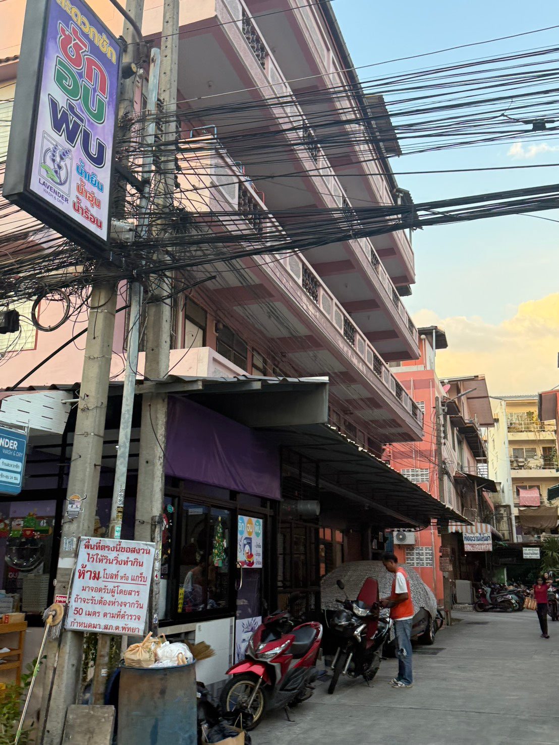 High Income 50-Room Commercial Building for Sale – Soi Buakhao, Pattaya