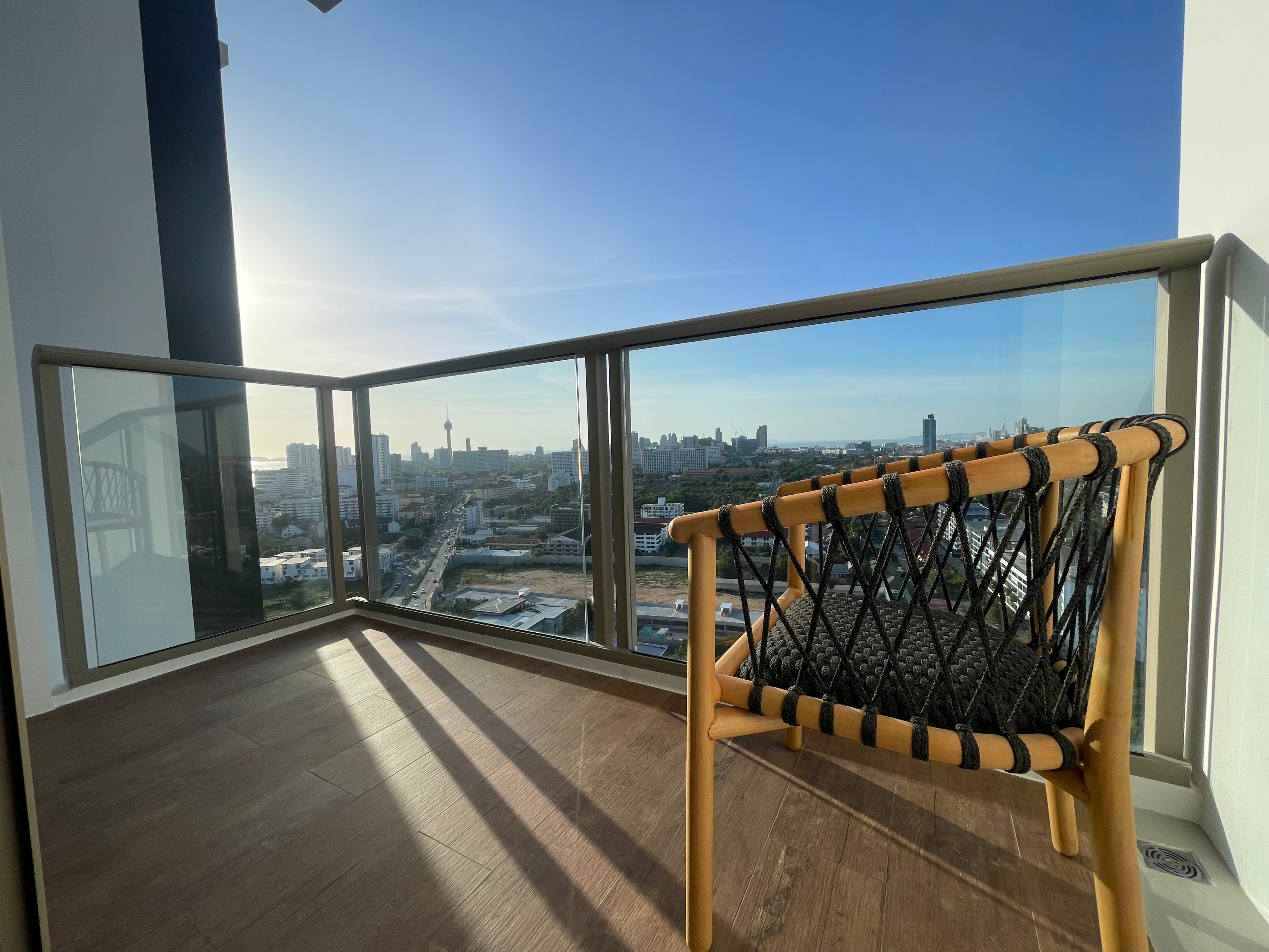 Riviera Ocean View – 1 Bedroom Condo 35sqm, 25th Floor