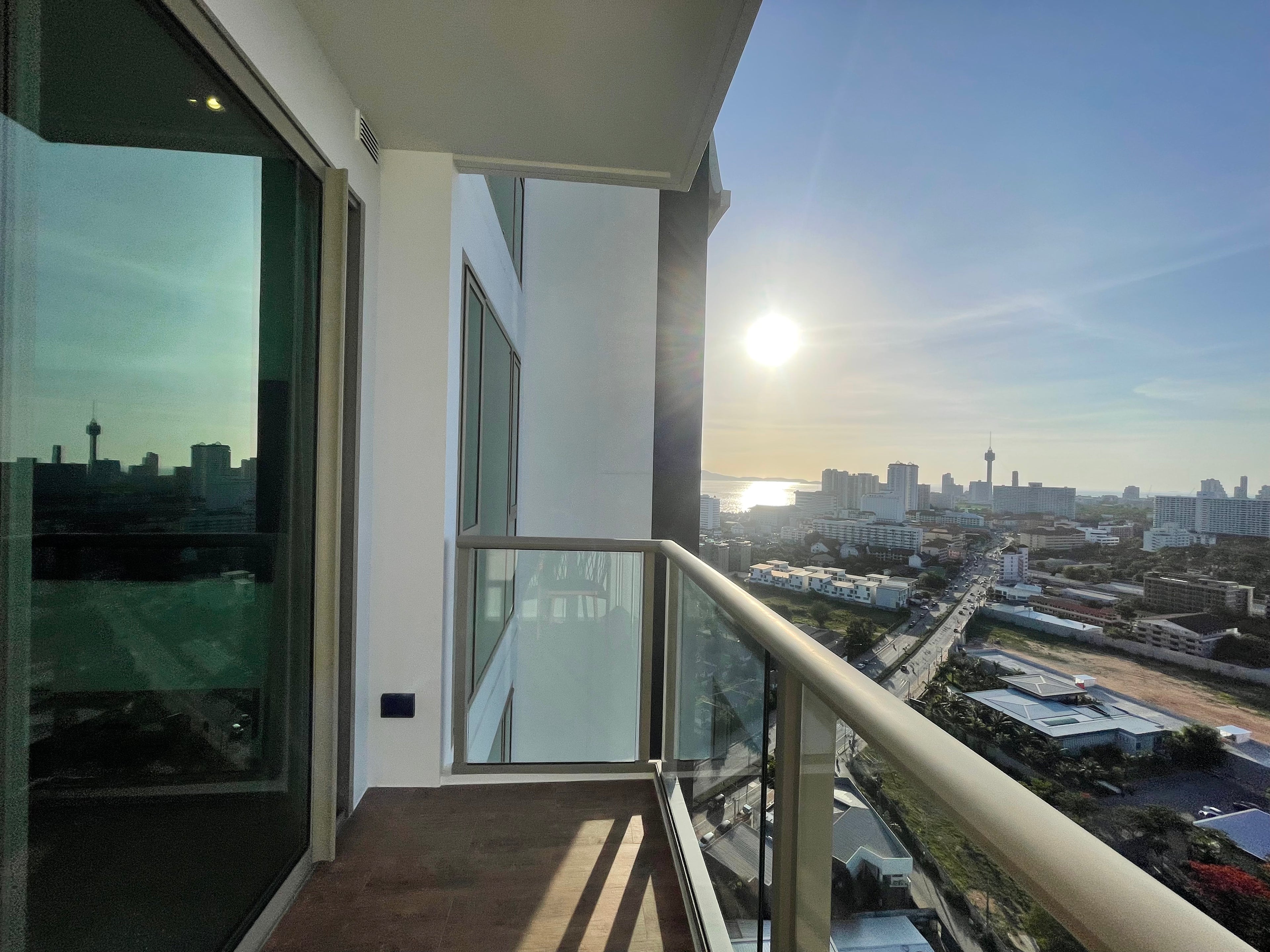 Riviera Ocean View – 1 Bedroom Condo 35sqm, 25th Floor