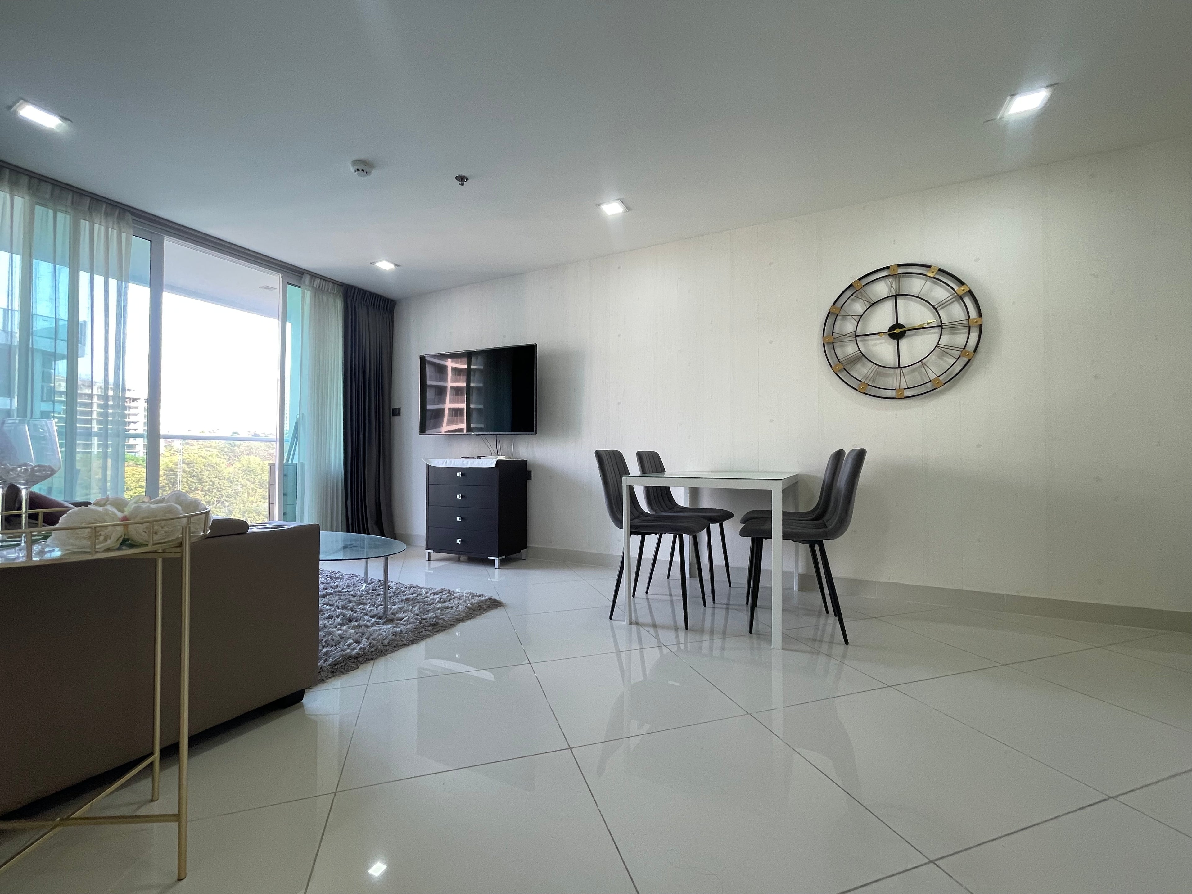 Cozy Beach Residence – 1 Bedroom Condo, 47sqm, Pattaya