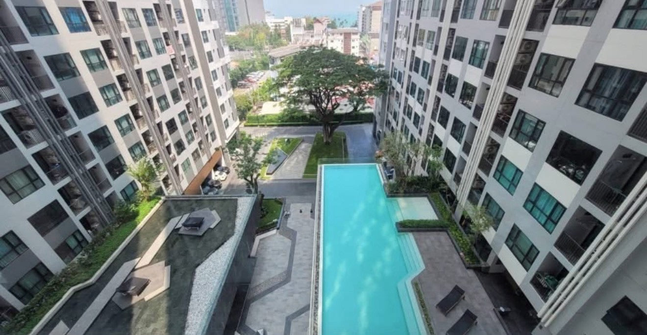 The Base Central Pattaya – 1 Bedroom Condo 29.9sqm, Pool View