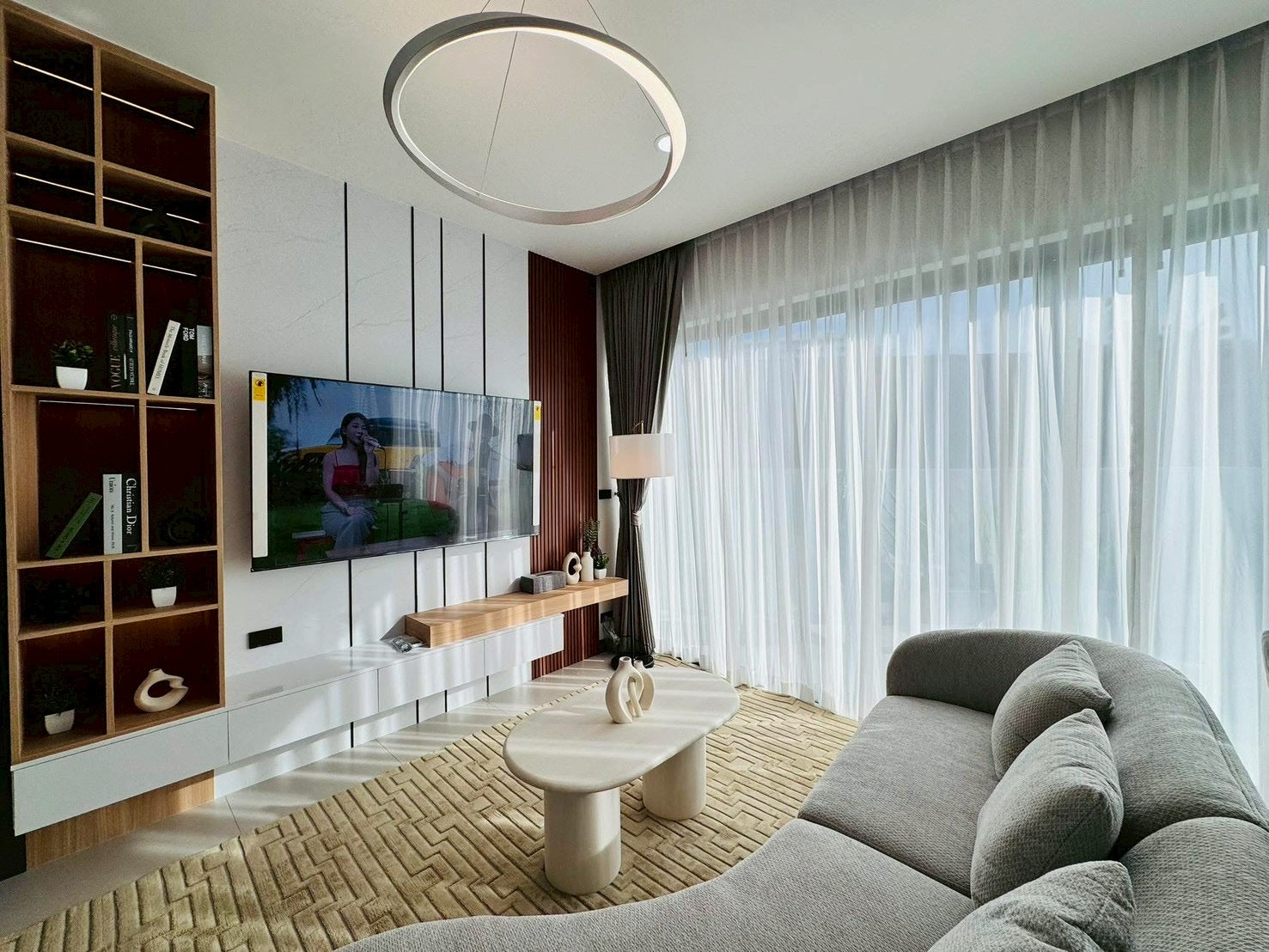 Modern Pool Villa For Sale