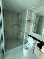 Hotel / Business Building for Rent – 89 Rooms