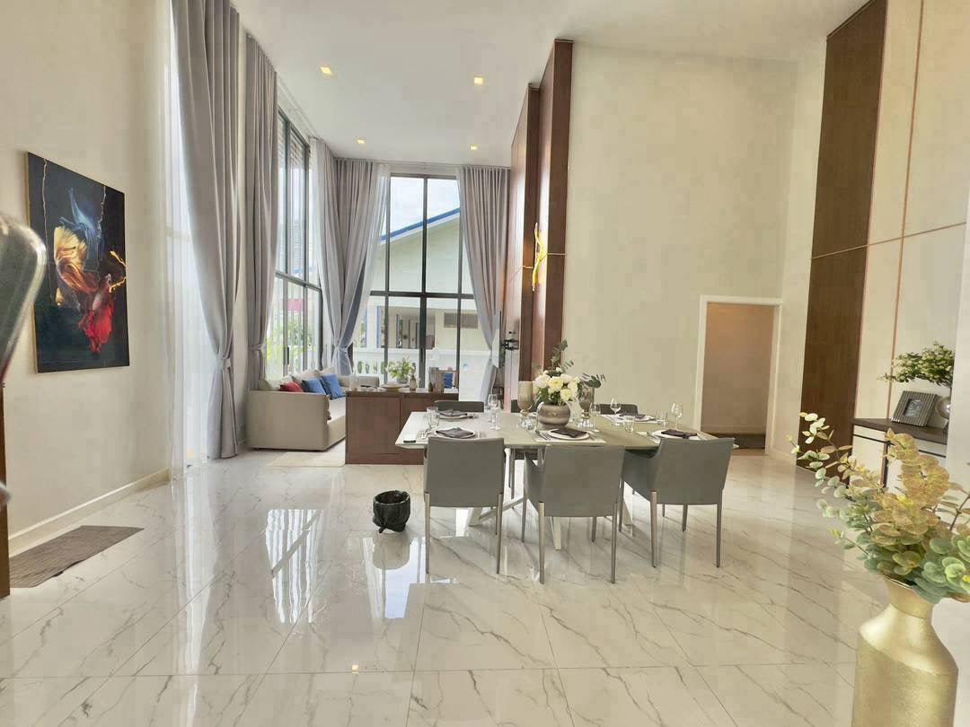 Naklua Luxury Pool Villa for Rent – Business Friendly