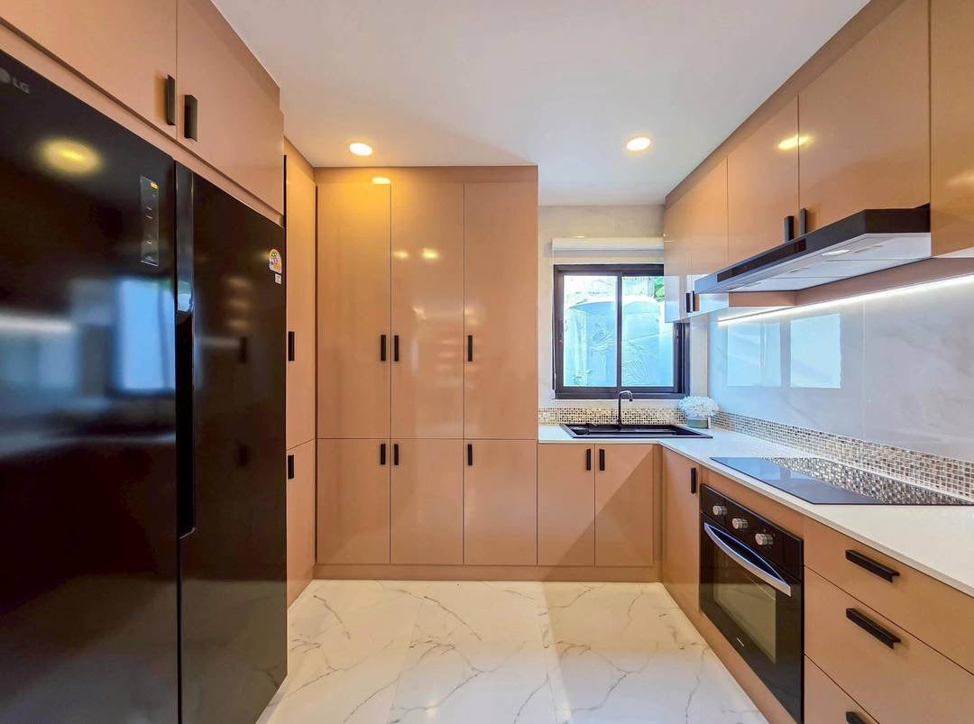 Modern Pool Villa for SALE – Near Jomtien &amp; Walking Street