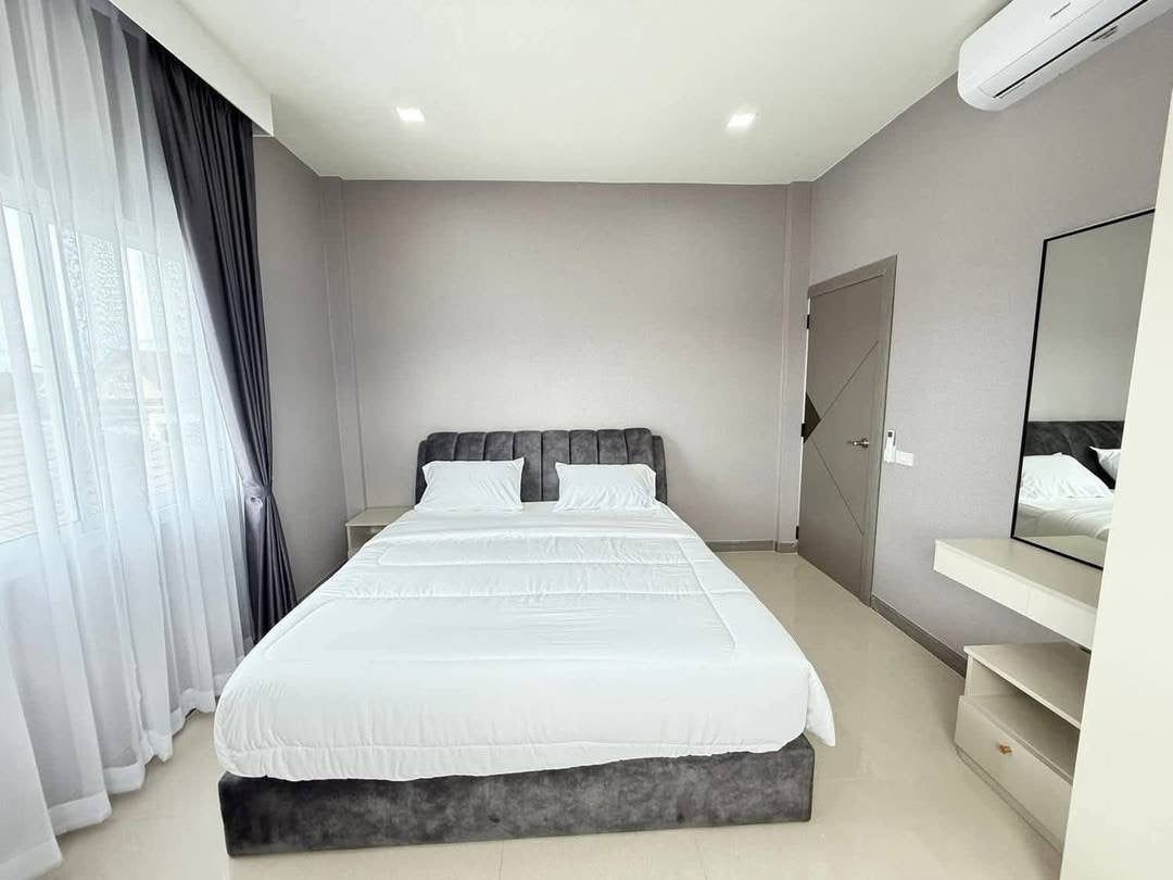 Luxury Pool Villa at Hanssa Paradise Hill, Pattaya