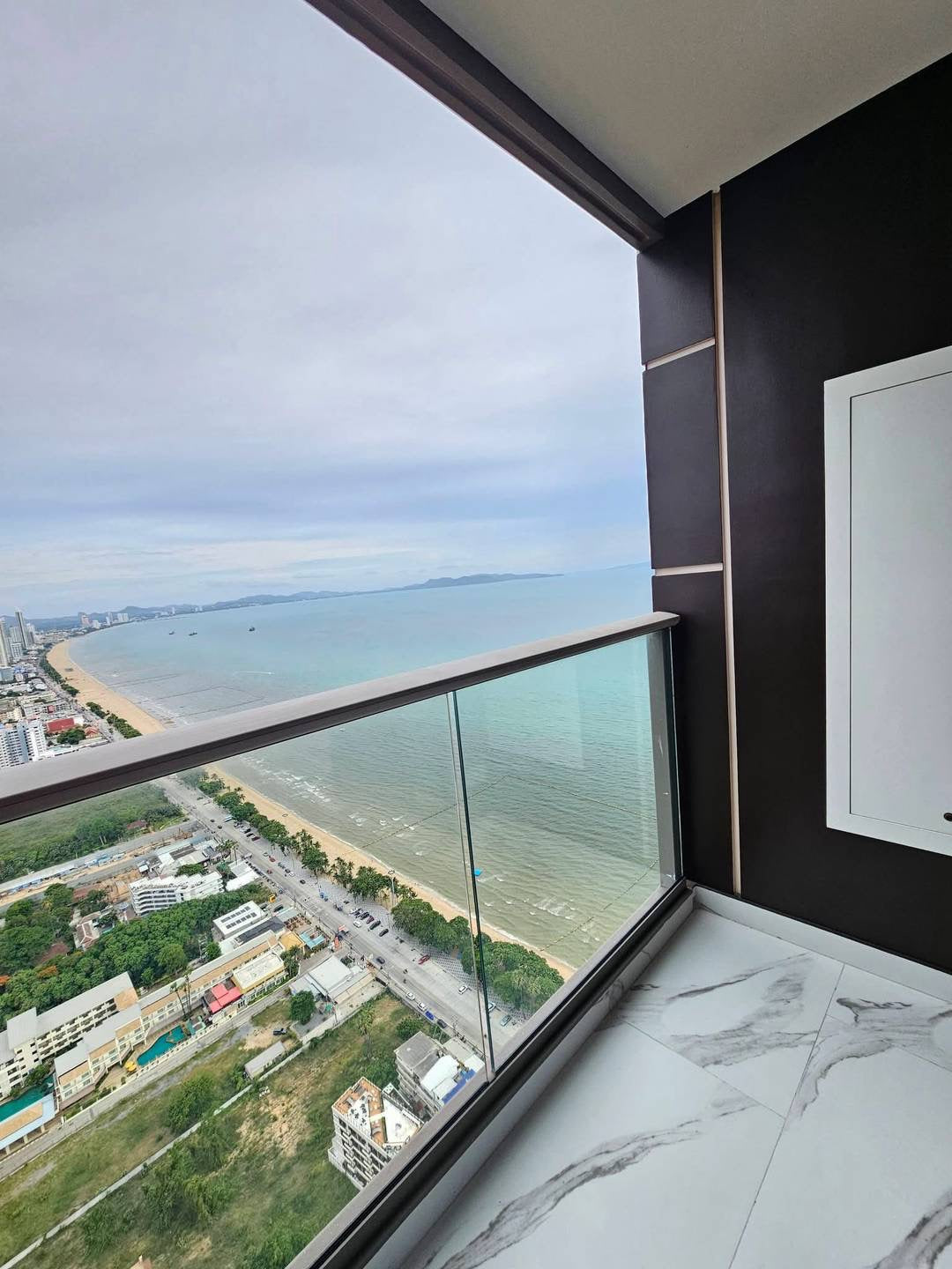 Ultra Luxury Sea View Condo at Copacabana Jomtien