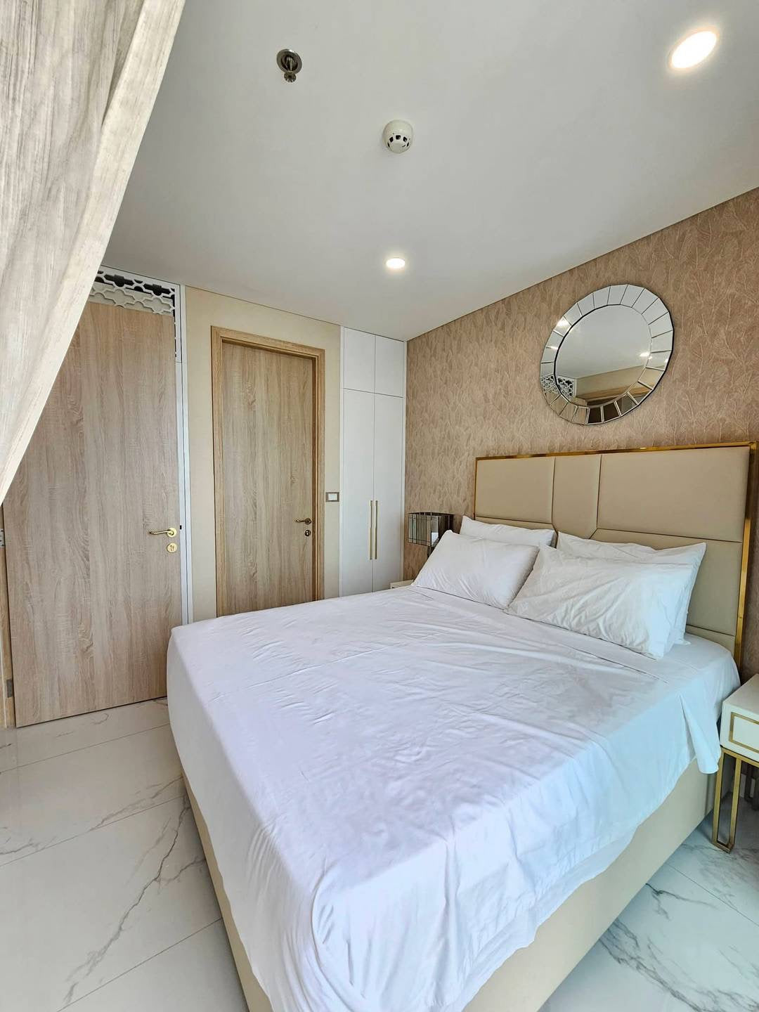 Ultra Luxury Sea View Condo at Copacabana Jomtien