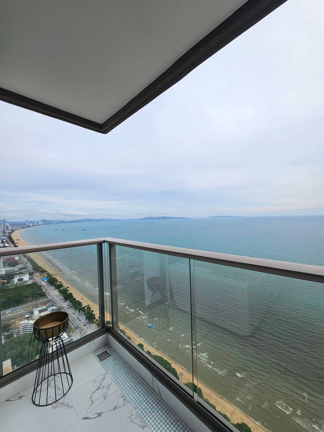 Ultra Luxury Sea View Condo at Copacabana Jomtien