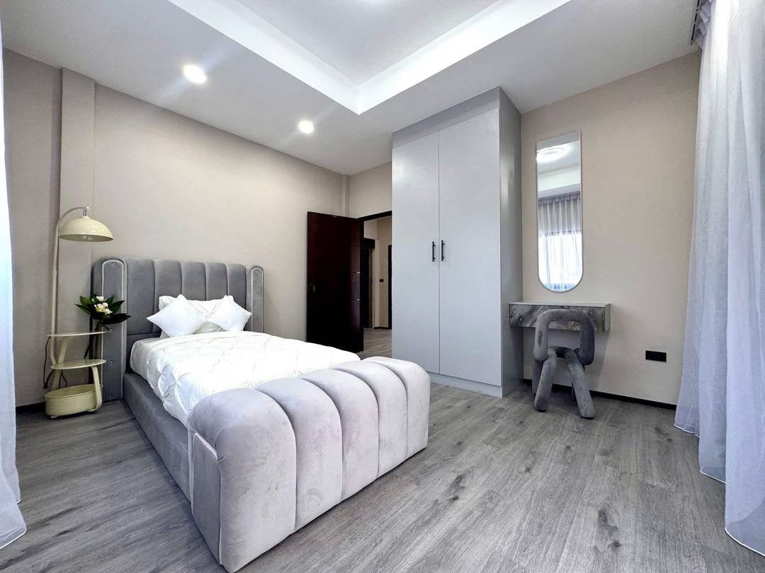 5-Bedroom Pool Villa for SALE – Country Club Village, Pattaya