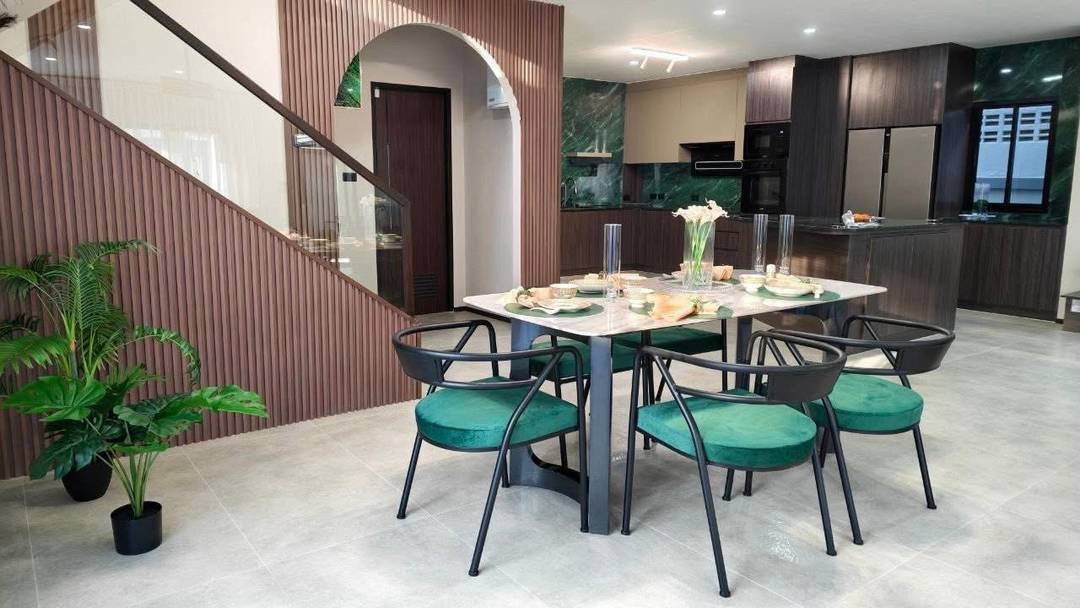 5-Bedroom Pool Villa for SALE – Country Club Village, Pattaya