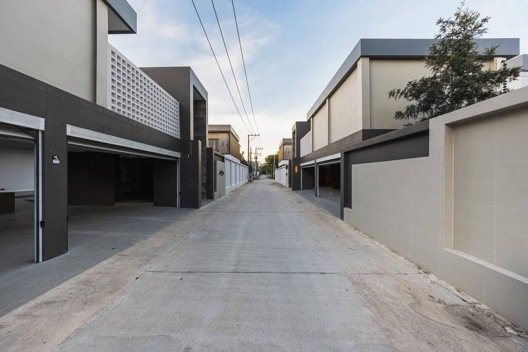 JOMTIEN LUXURY POOL VILLA