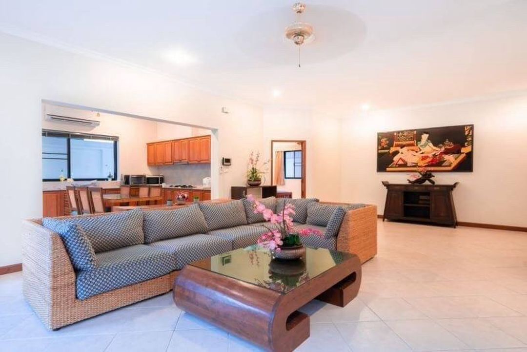 View Talay Villas – Luxury Pool Villa for Rent, Near Jomtien Beach