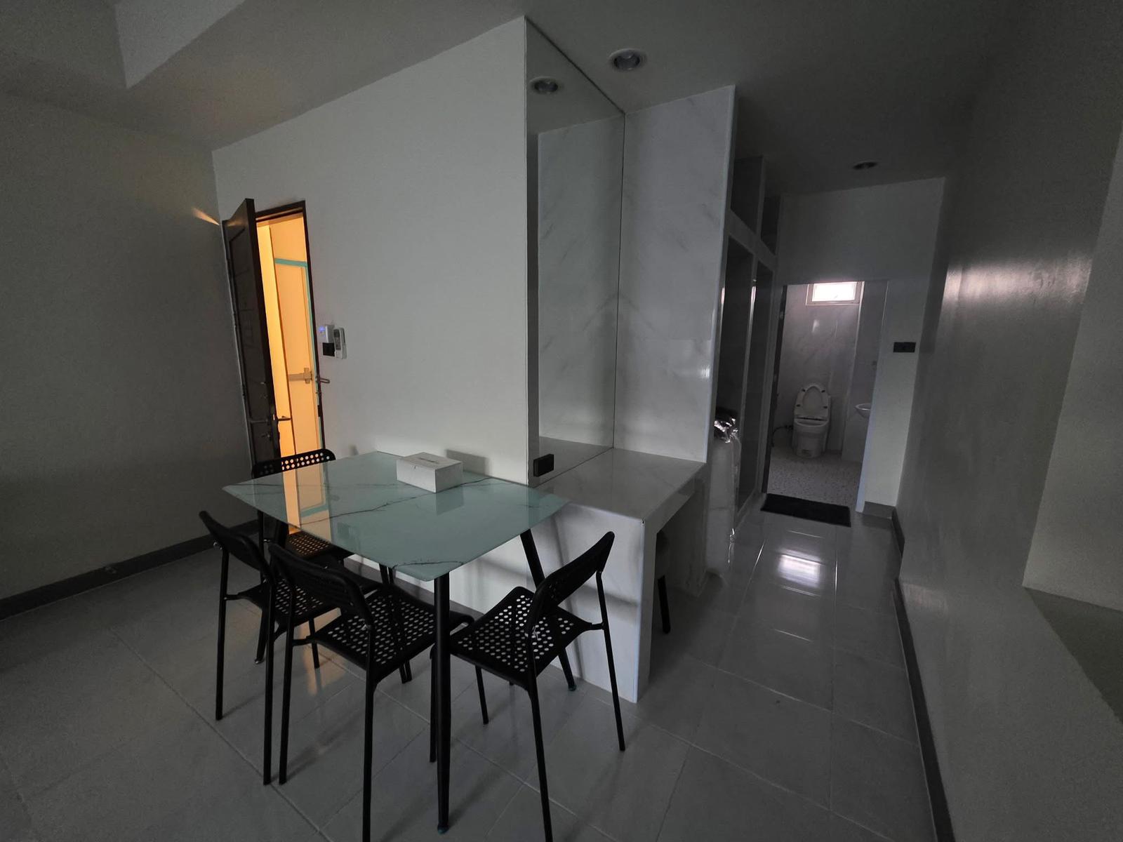 Business for Sale – Guesthouse / Room Rental